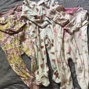 SOLDBurt’s Bees Baby Pajamas Bundle 0-3 months Zippered Footed Sleep & Play